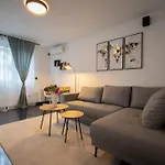 Hesa- 4 Star Rijeka