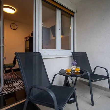 Apartment Hesa- 4 Star Rijeka